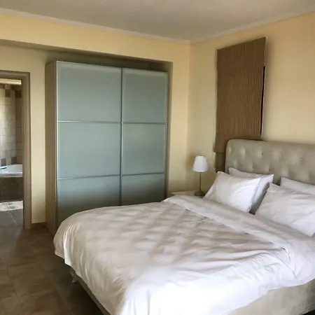 M Varkes Villa *
