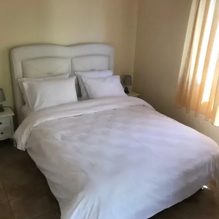 M Varkes Villa Nea Moudania