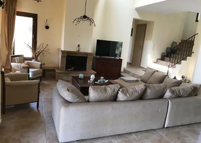 M Varkes Villa Nea Moudania