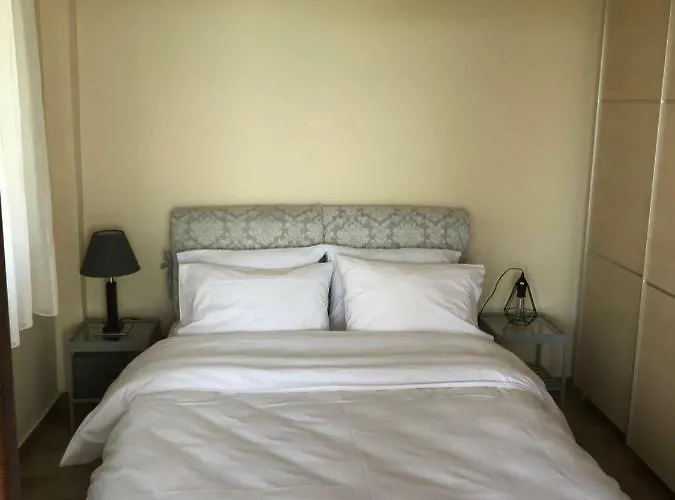 M Varkes Villa Nea Moudania