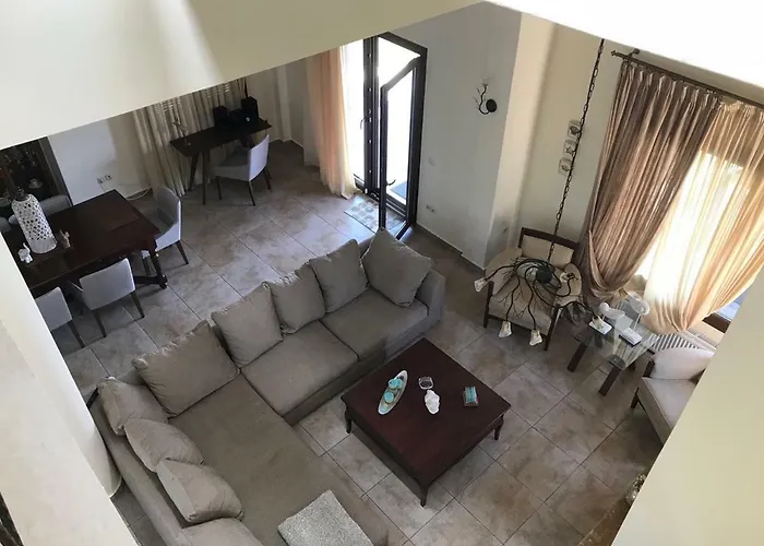 Villa M Varkes Nea Moudania