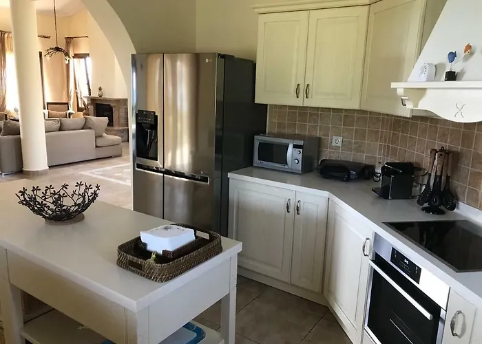 M Varkes Nea Moudania