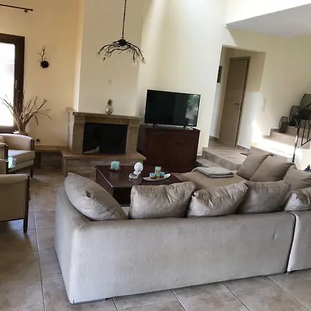 M Varkes Villa Nea Moudania